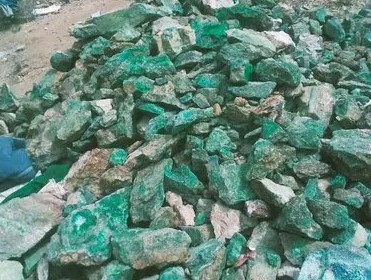 We are selling copper ore